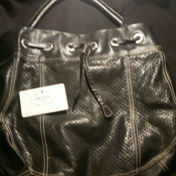 Authentic Prada purse - Picture 3 of 4